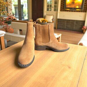 Gentle Souls Brown Suede Chelsea Ankle Boots Size 8 1/2